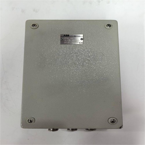 abb_pfv0-102_versatile_programmable_logic_controller_pfv0102_1