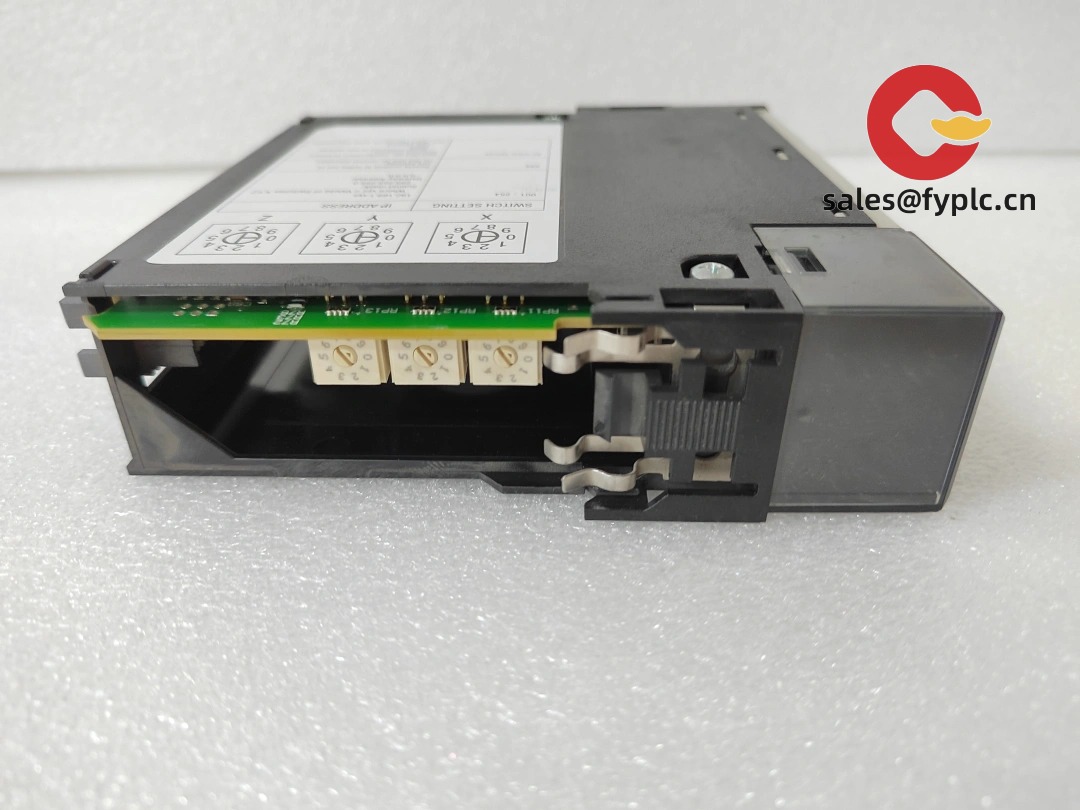 Allen-Bradley 1756-EN2T_B EtherNet/IP module - front view